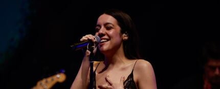 La artista canaria Valeria Castro, nominada en siete categorías en los Premios de la Academia de la Música de España.